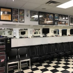 Juni's Barber Shop