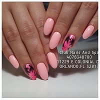 Club Nails and Spa